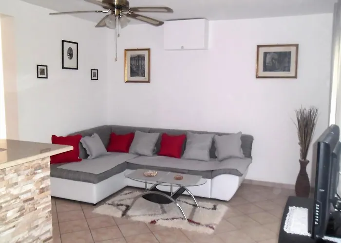 By The Sea Splitska, Brac - 2923 * Postira