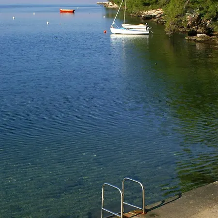 Apartments By The Sea Splitska, Brac - 2923 Postira